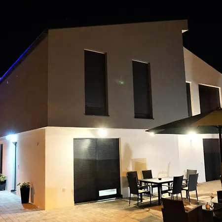 Zaric Malinska Sveti Anton (Krk)